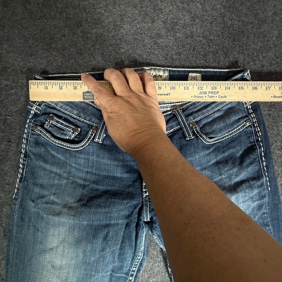 BKE Starlite Flare Jeans Womens 29L Medium Wash Blue Contrast Stitch Low Rise - Picture 7 of 11